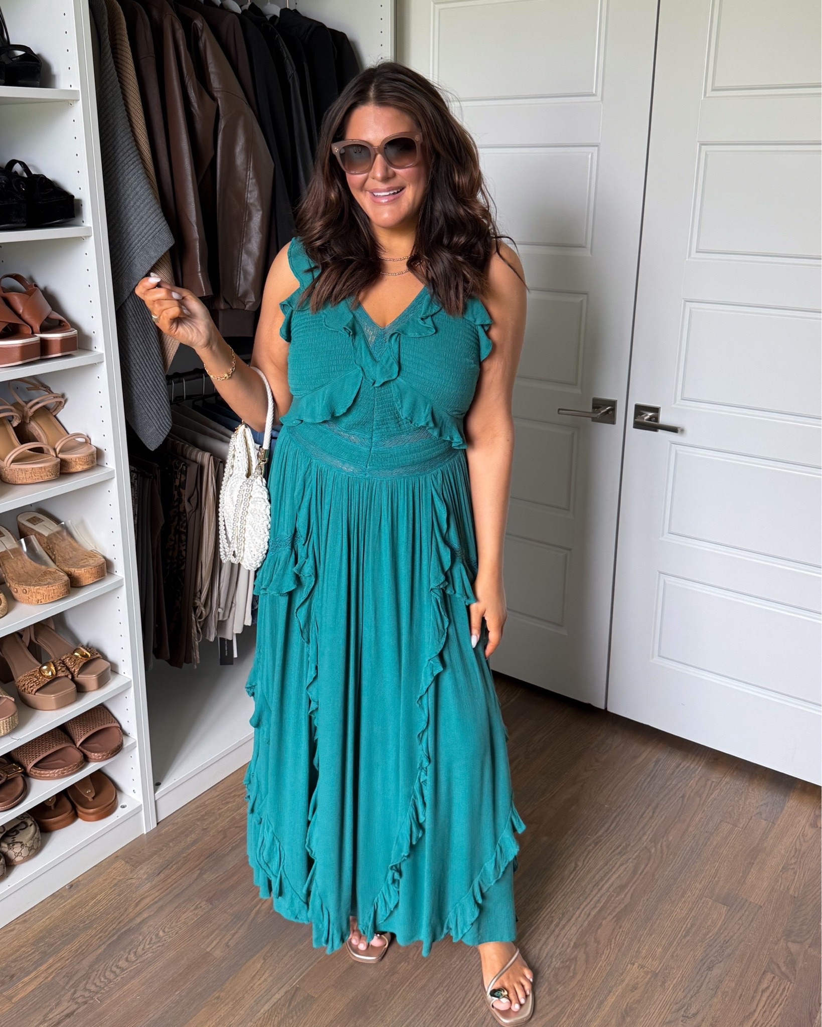 Summer Fashion

#summerstyle #summeroutfit #ootd #outfitinspo #fashioninspo
#instafashion #womensfashion #styleinspo #everydaystyle
#vacationstyle #resortwear #casualsummerstyle 
#ltk #ltkfashion #liketoknowit #ltkstyletip #fashionreels #stylesession

#LTKootd #LTKgrwm #LTKMidsize