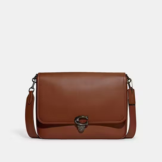 C$850 | Coach (CA)