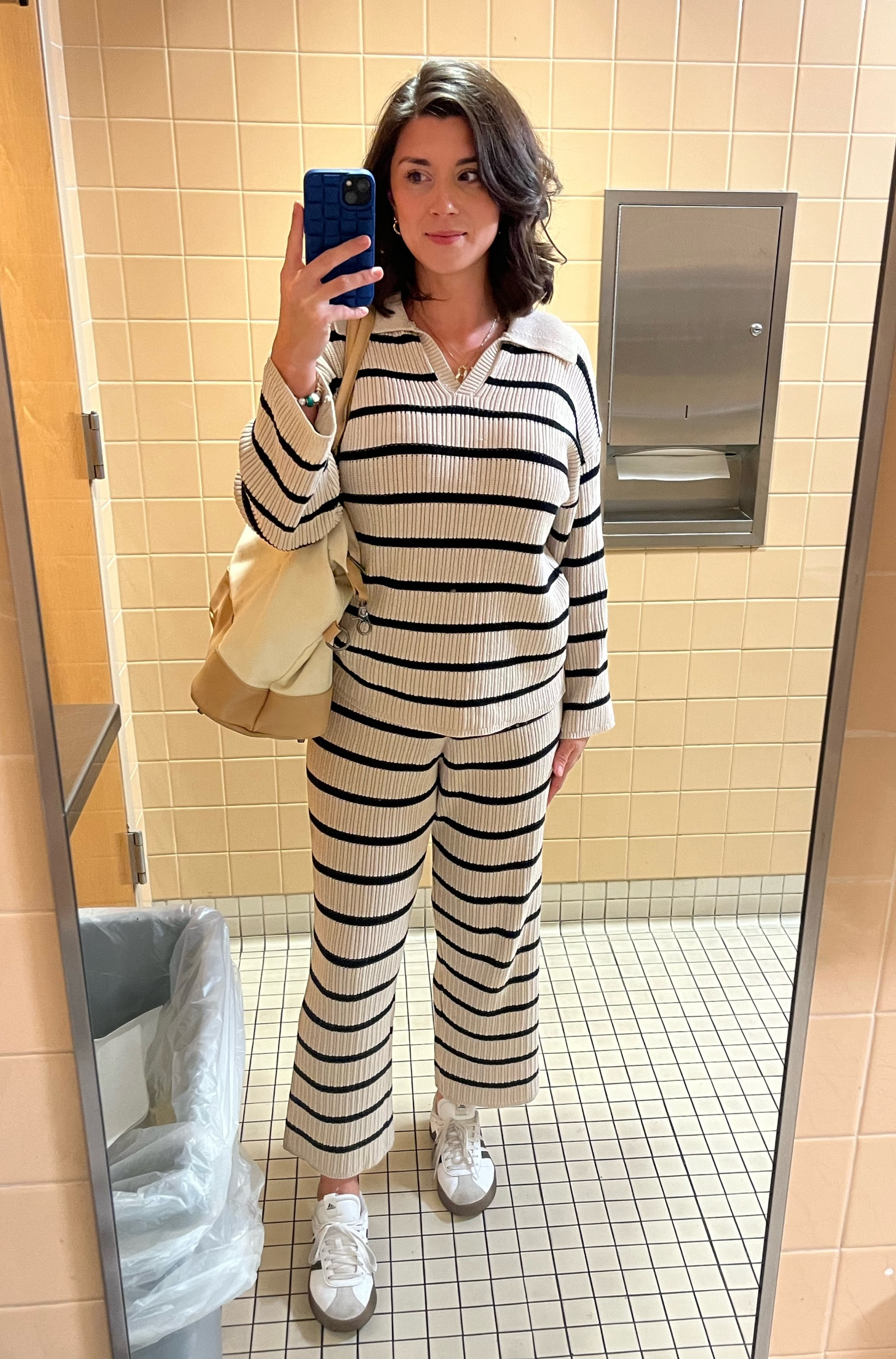 MAJOR SALE on an outfit I got SO many compliments on everywhere I turned at the cancer center with my mom💕 Perfect gift for someone you love who wants to look cute and feel comfy💕

#LTKGiftGuide #LTKSaleAlert #LTKStyleTip