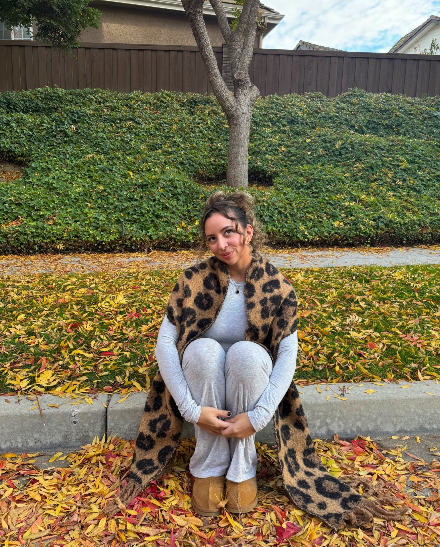 i love fall foliage so much!! i will take pics anywhere i see it!! 🍁🍂🤎
- my scarf is somewhat old so i’ve liked a whole bunch of similars out there!!



#LTKGiftGuide #LTKHoliday #LTKStyleTip