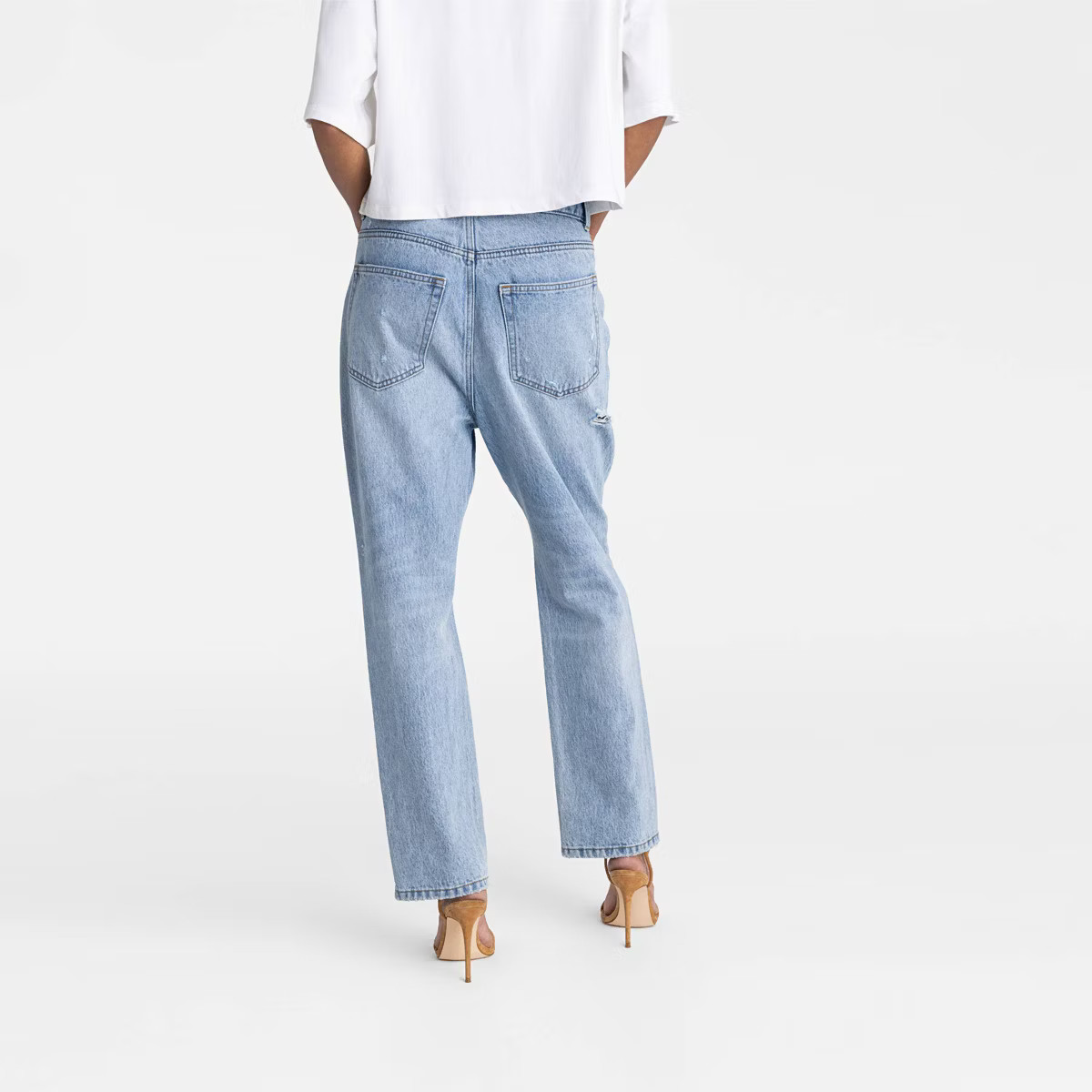 KBB by KAHLANA Women's Mid-Rise Tapered Leg 'The Dylan Jean' - Light Wash 10 | Target