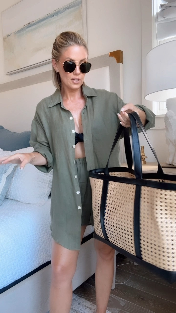 Linking today’s beach look + this $35 Target bag!! So cute and lightweight 🙌🏼🌊

#LTKFindsUnder50 #LTKSwim #LTKTravel