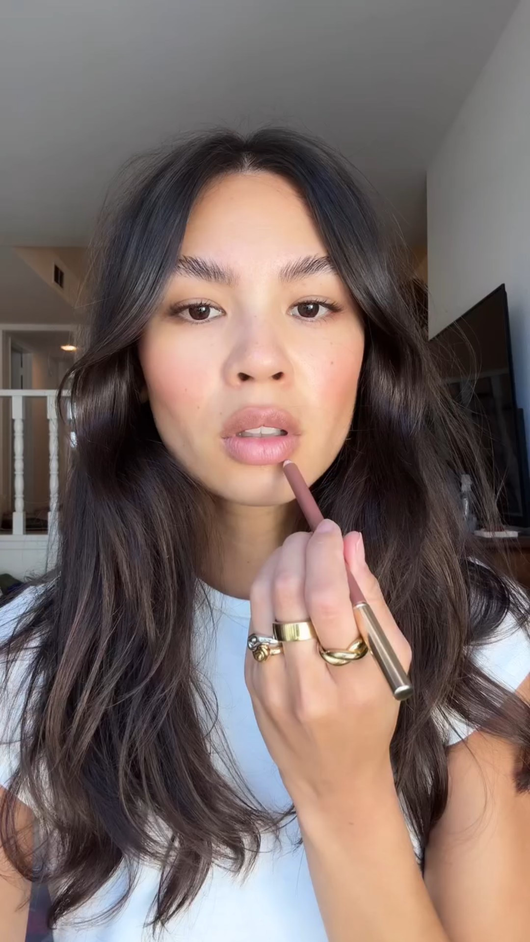 just out here trying to share my lip combo… 

#homerenovation #lipcombo