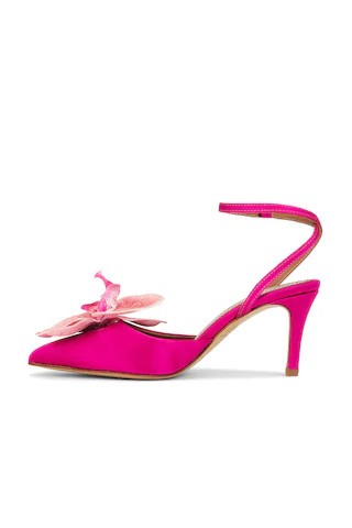 Mirabel Pump in Pink | Revolve Clothing (Global)