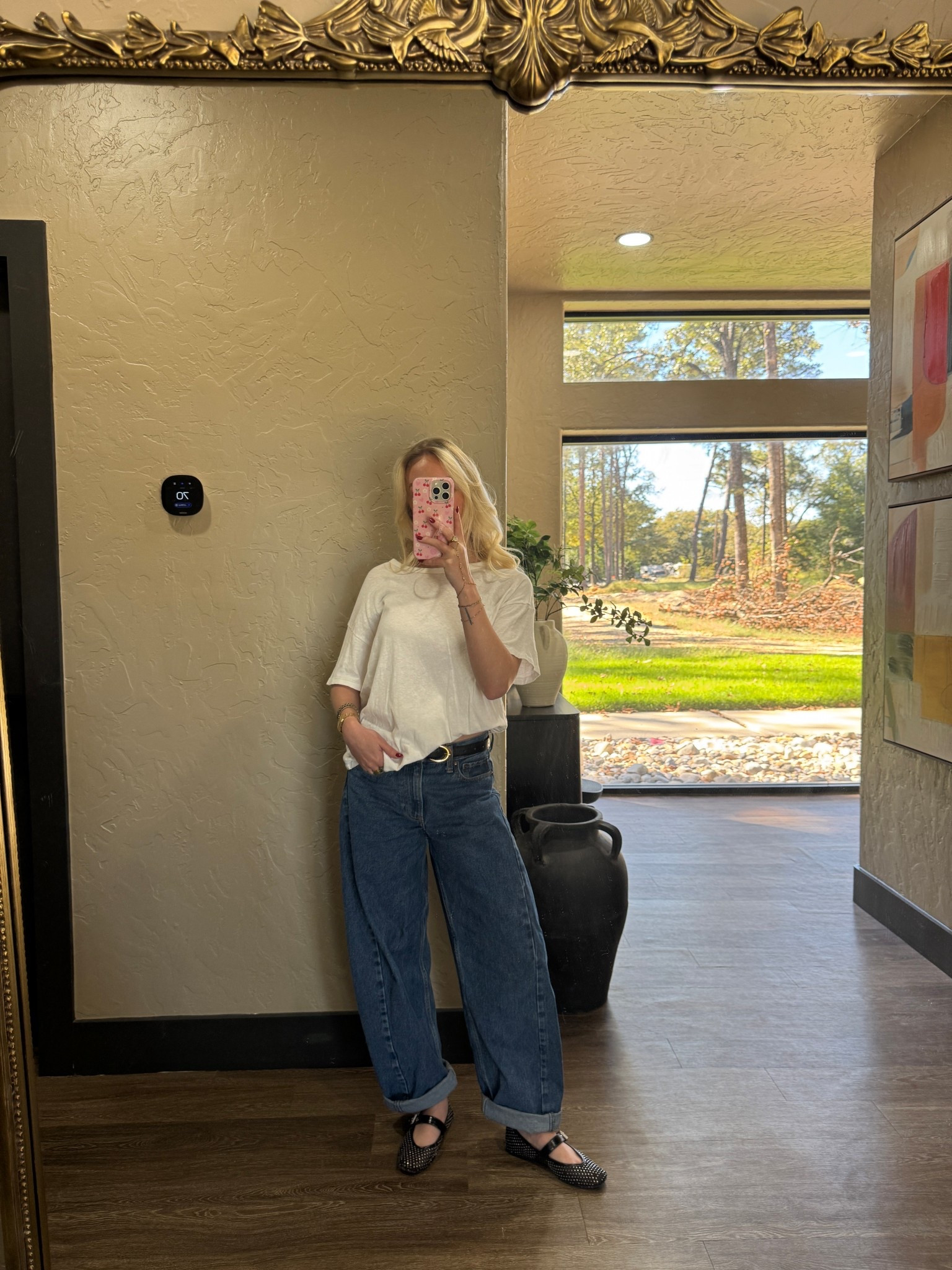 Jeans are a 25L, I’m 5’3 but love the long with barrel jeans. My tee is aerie (size s) but no longer in stock, i tagged one that looks very similar from aerie

#LTKFindsUnder100