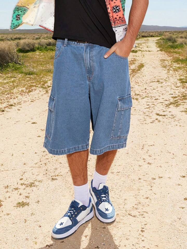 Manfinity EMRG Loose Fit Men's Denim Cargo Shorts With Flap Pockets On Sides | SHEIN