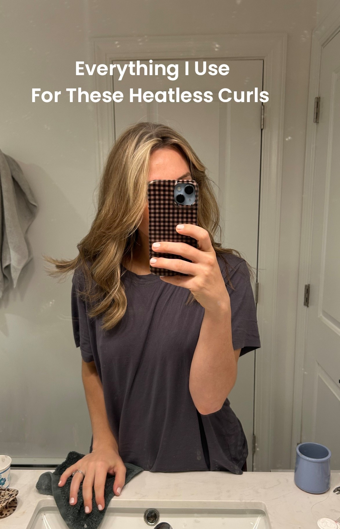 A few tips:

NIGHT BEFORE
• dry hair only
• use a lot of dry shampoo
• set with a jaw clip and put in the heatless curl!
• set with hairspray
• sleep!

THE NEXT DAY
• more dry shampoo on the crown • remove heatless curls and shake out!
• brush out for this softer look (that’s what I did).

#LTKselfcare #LTKgrwm #LTKmorningroutine
