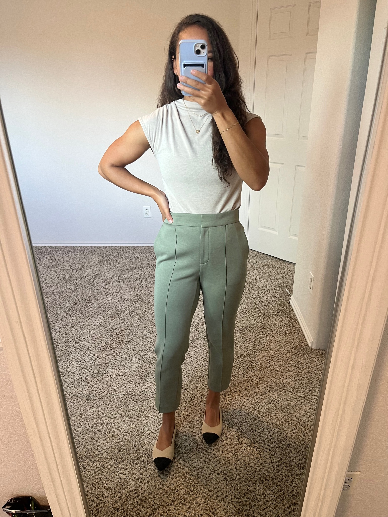 I love these Rothy’s dupes from Amazon under $40!

#amazonfashion #amazonfinds #founditonamazon #rothysdupes #flats #workwear #businesscasual
#workoutfit



#LTKstyletip #LTKworkwear #LTKFind