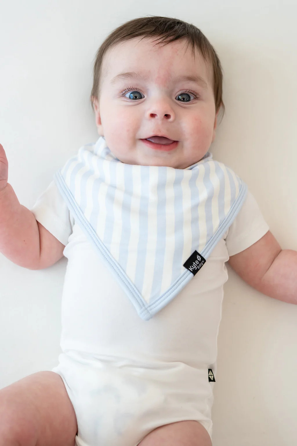 Bib in Small Mist Stripe | Kyte Baby