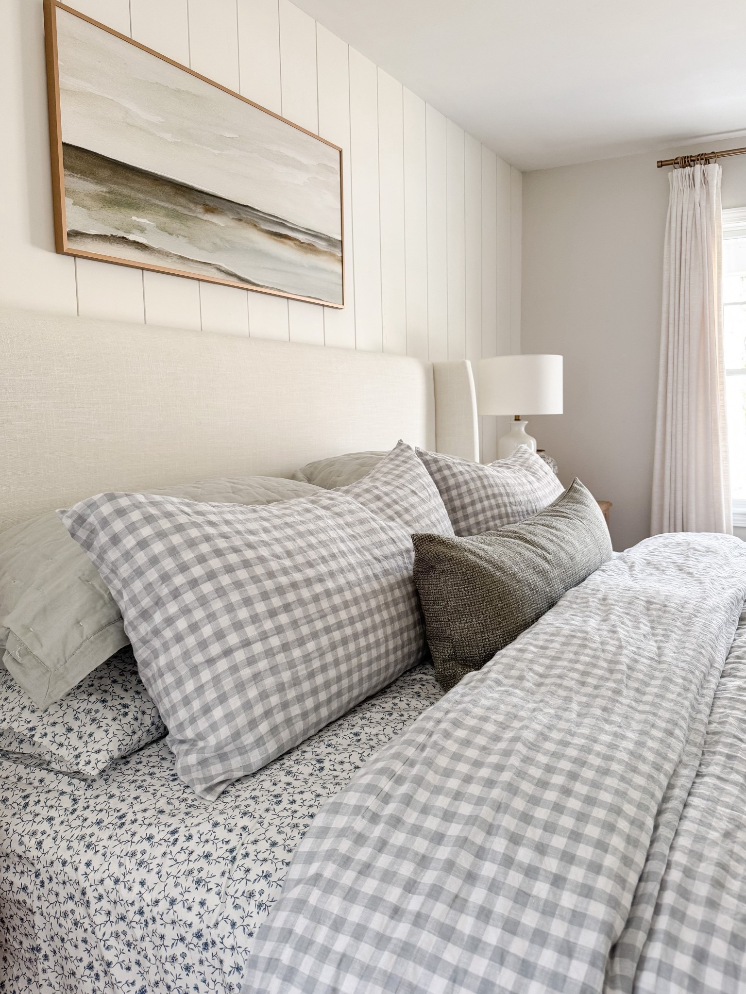 A cozy and welcoming coastal  bedroom 🤍 This bedding has the prettiest checkered pattern—and it’s such a great price point! It comes in several color options and washes well.

#LTKHome