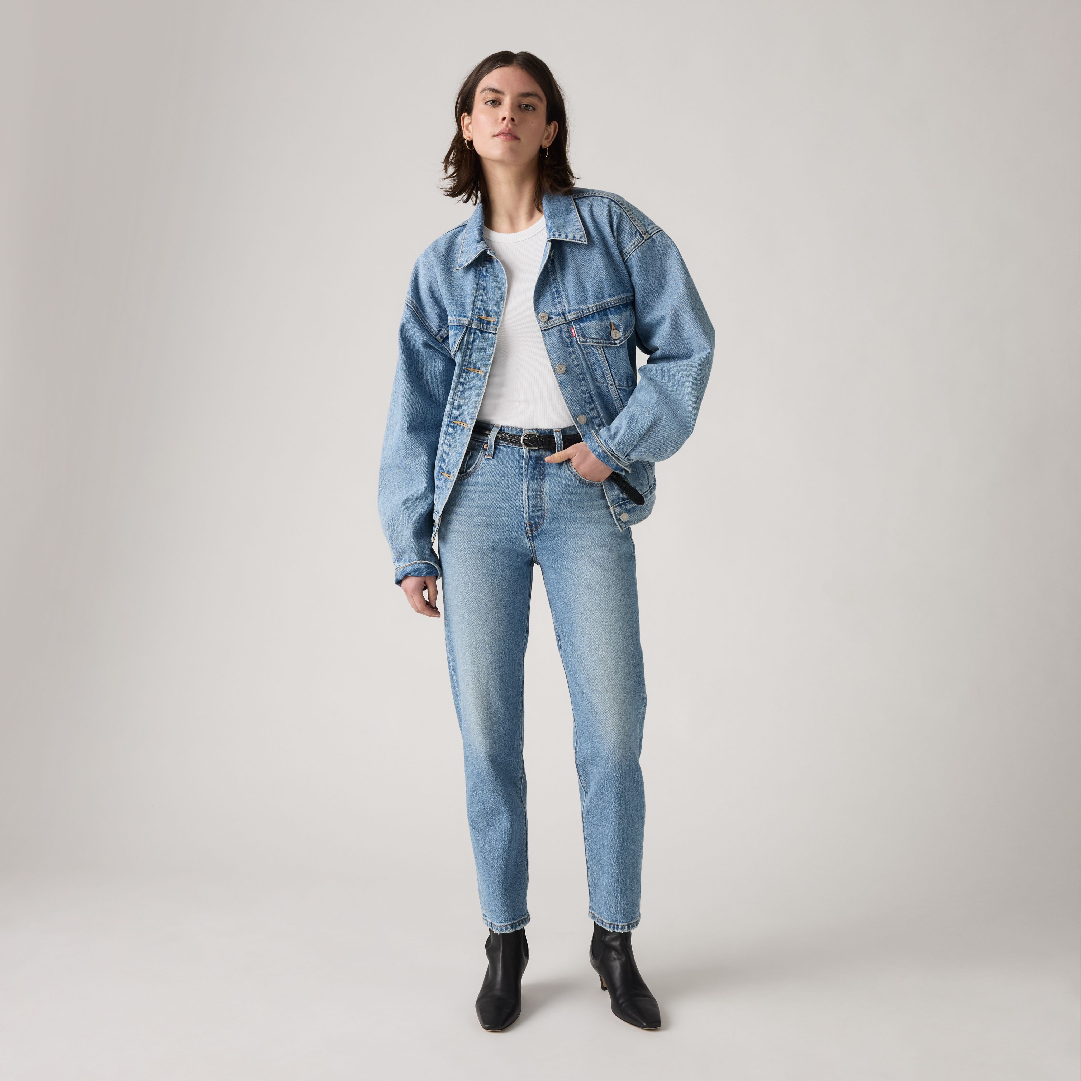 Levi's 501 Original Fit Cropped Women's Jeans 24x28 | Levi's US