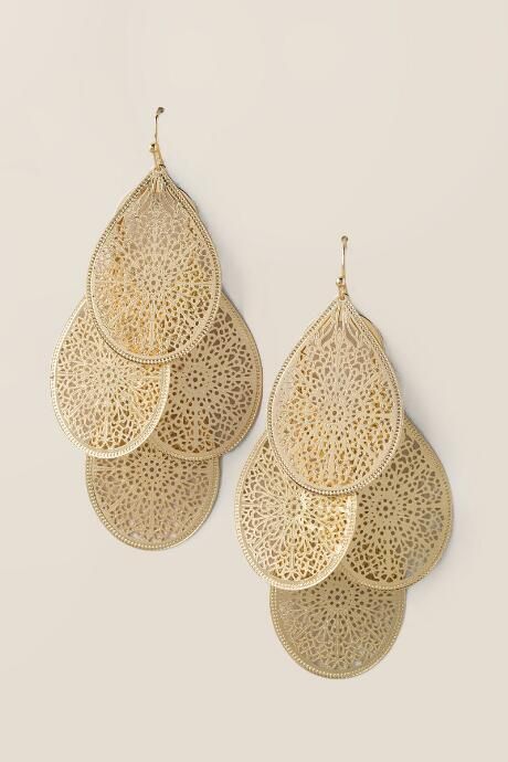 Kira Tear Drop Chandelier Earrings - Gold | Francesca’s Collections