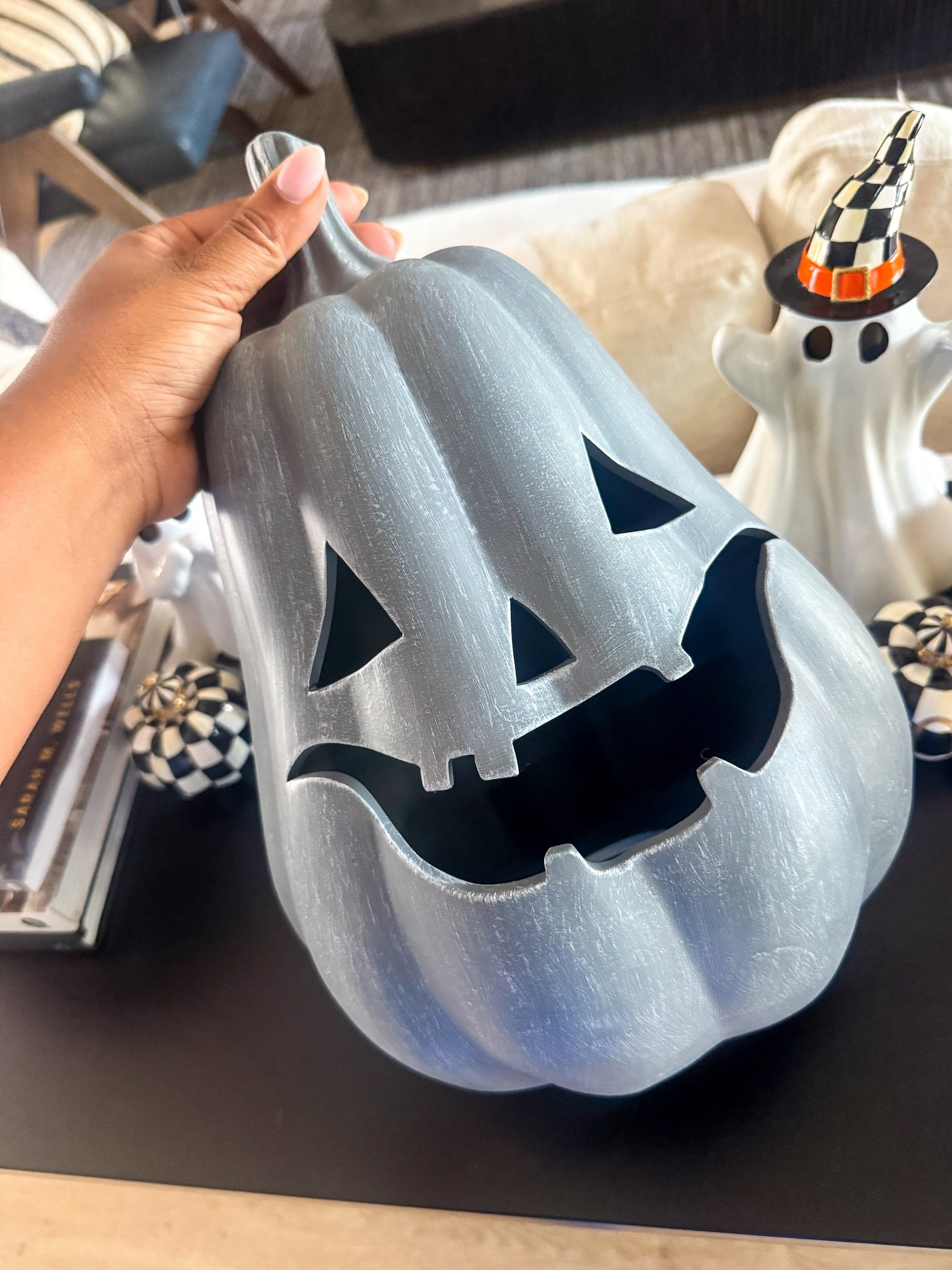 Pumpkins & jack-o-lanterns under $25!

#LTKHome #LTKSeasonal #LTKFallSale