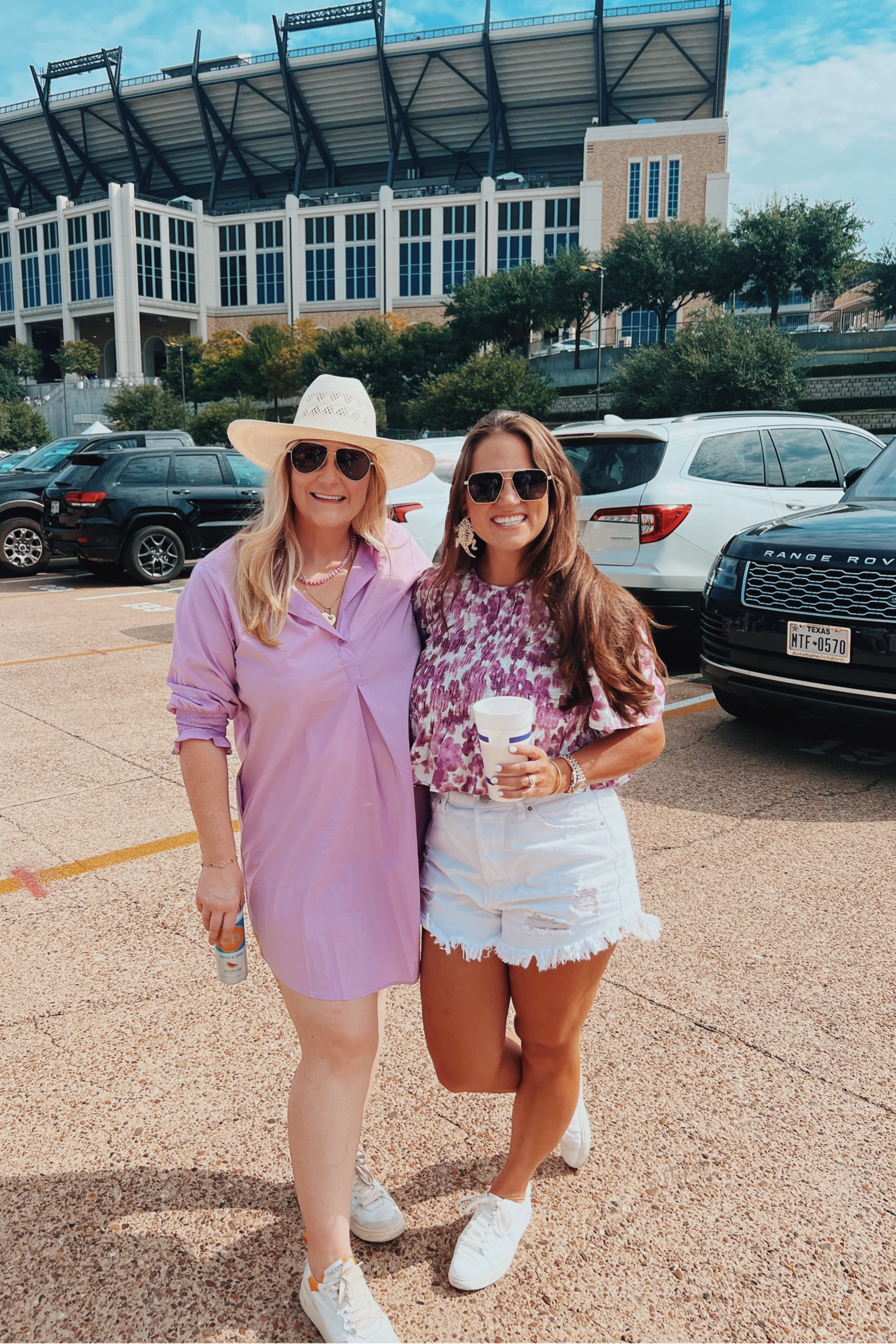 College Football is our favorite time of year 🏈 This #Rails top was such a hit! Wearing a Large & Sharing other Game Day Staples.

#LTKfindsunder50 #LTKSeasonal #LTKmidsize