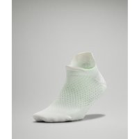 MacroPillow Tab Running Socks Medium Cushioning | Lululemon (US)
