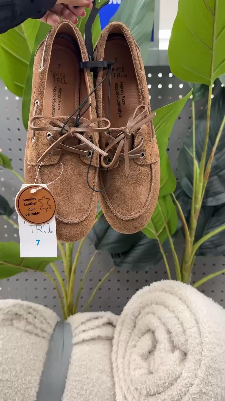 Looks for less at Walmart Canada

#LTKshoes #LTKcanada #LTKsummer