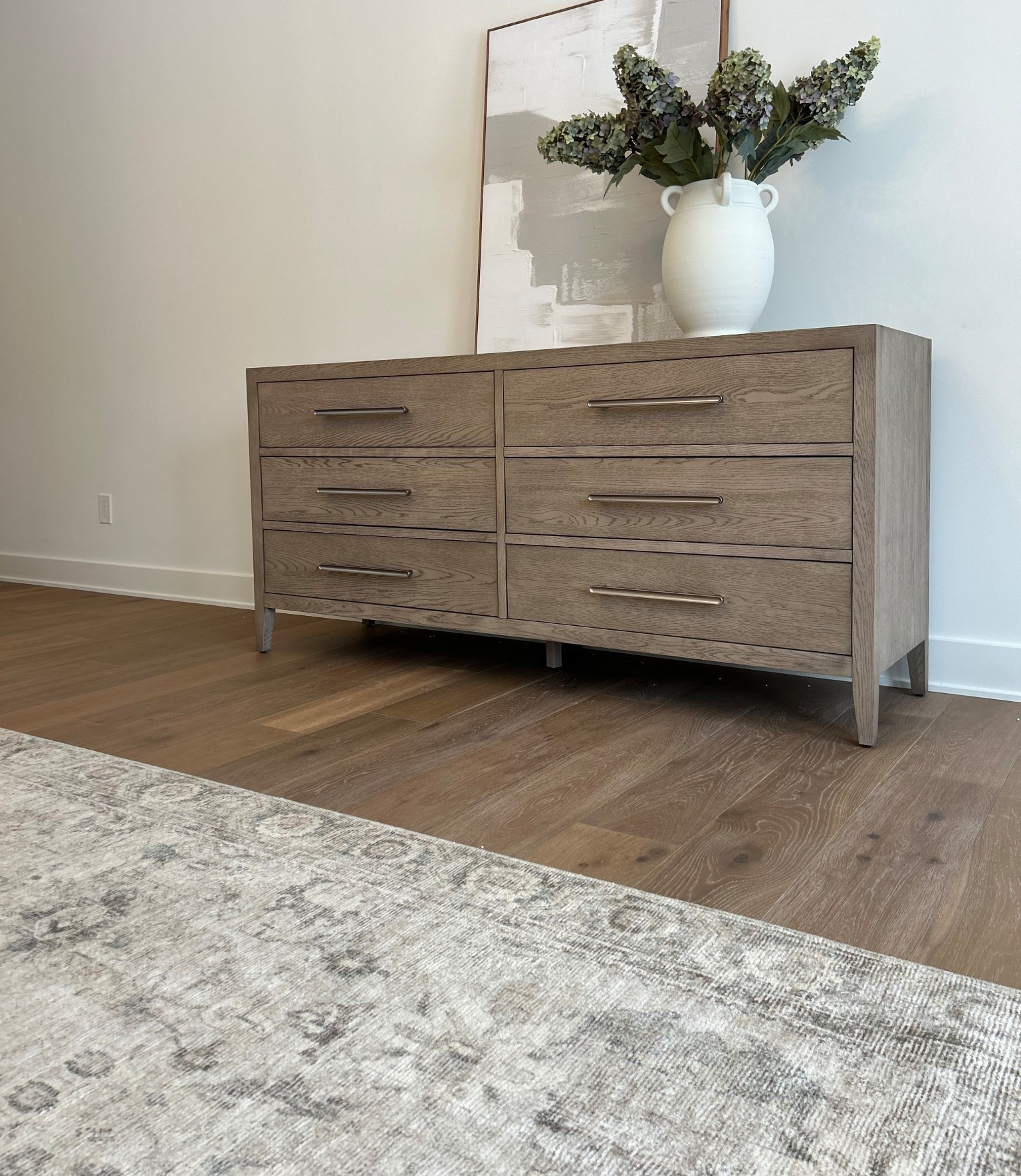 The prettiest calming rug for your bedroom