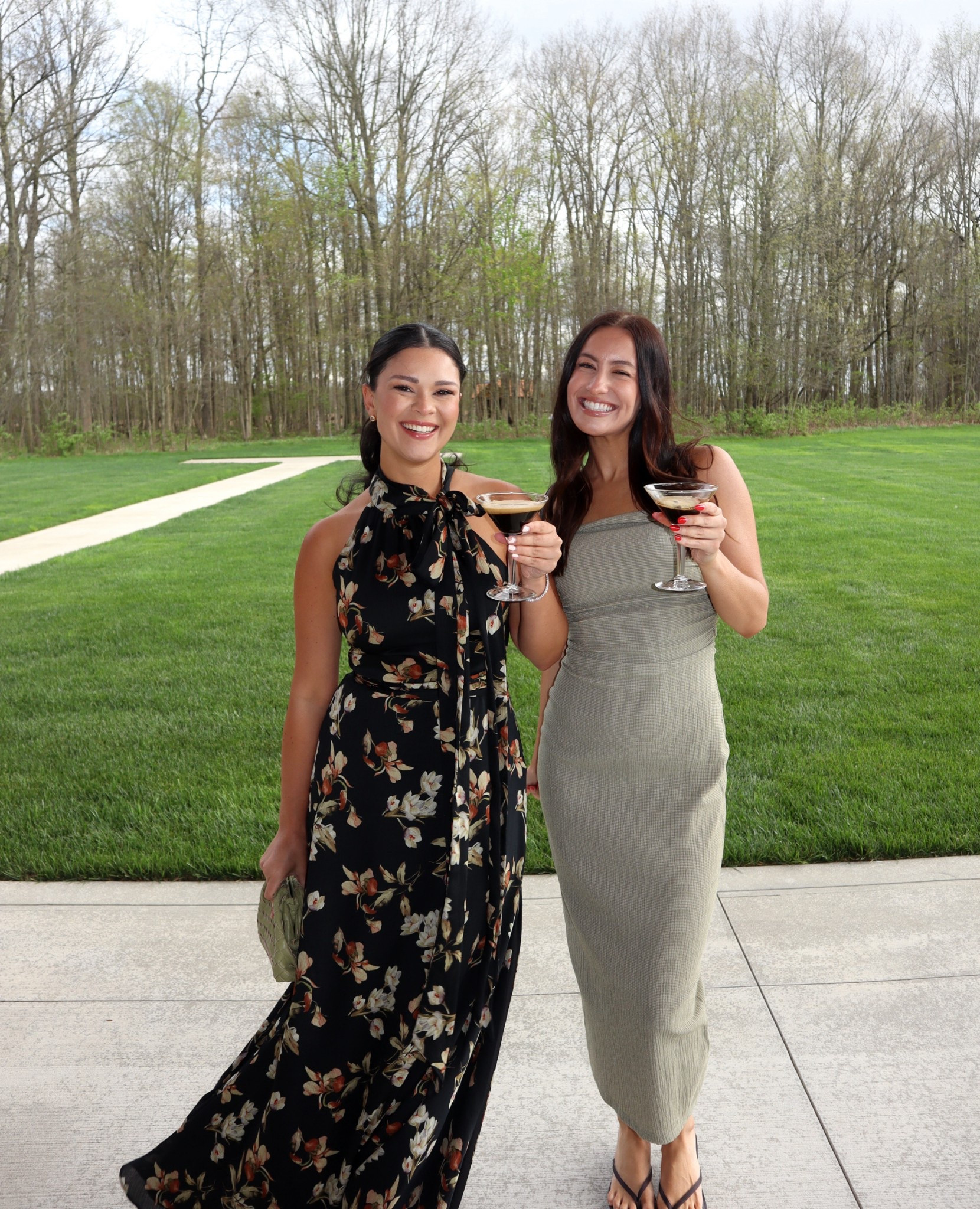 Sachin & Babi Kayla Crinkled Georgette Gown is the perfect wedding guest dress! 🍸🕊️

#LTKSaleAlert #LTKStyleTip #LTKWedding