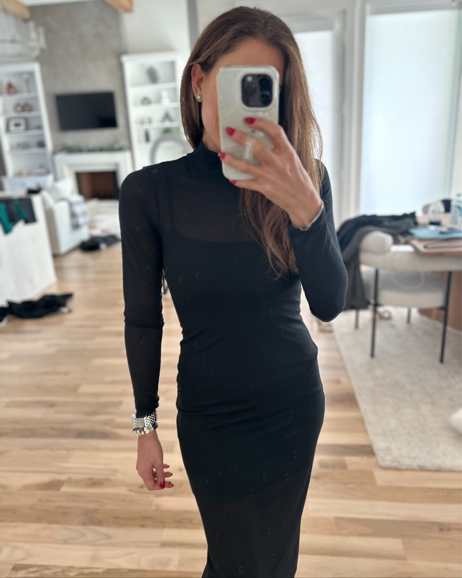 Mesh long dress size xxsp holiday dress Christmas NYE for petites 

#LTKHoliday #LTKparties #LTKfindsunder100