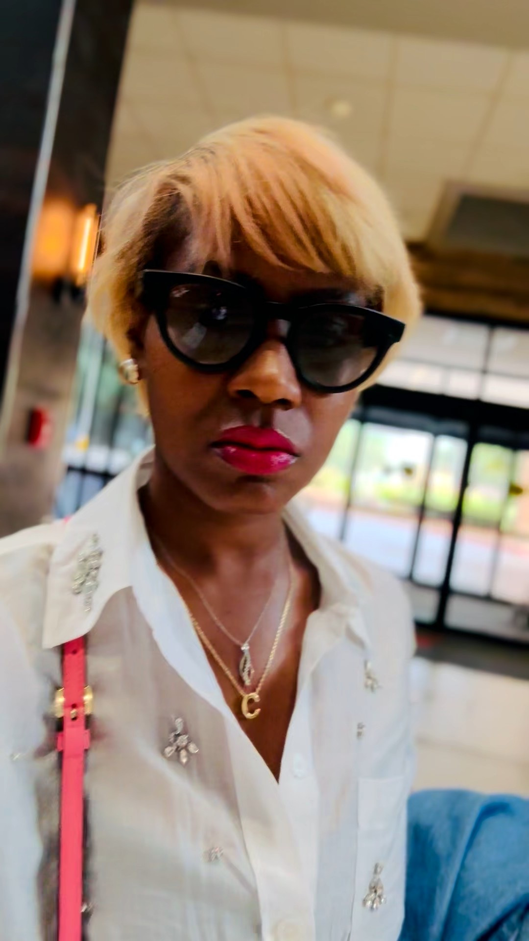 @Rayban meta glasses 

#LTKStyleTip #LTKTravel #LTKGiftGuide