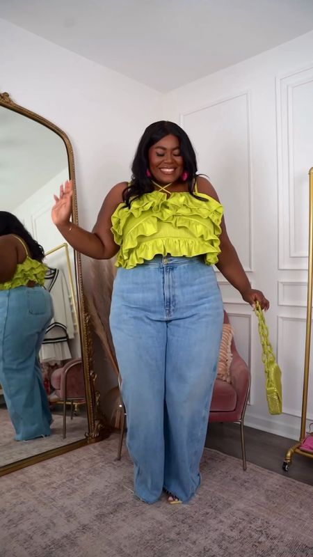 Shop Eloquii’s sale up to 50% off with code EQLONGWKND! This green ruffle top is only $29✨

plus size fashion, travel outfit, vacation outfit inspo, ruffle crop top, plus size top, sale alert

#LTKSaleAlert #LTKPlusSize #LTKFindsUnder50
