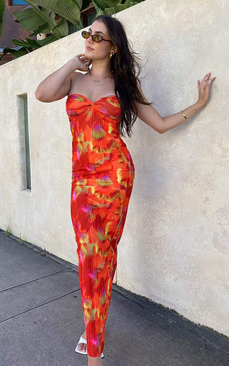 Orange Abstract Print Plisse Knot Bandeau Maxi Dress | PrettyLittleThing US