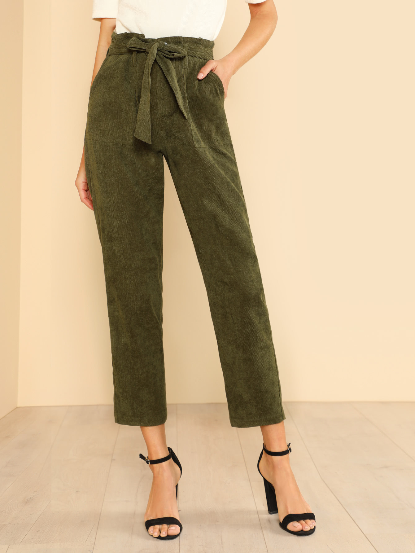 Tie Waist Patch Pocket Detail Pants | SHEIN