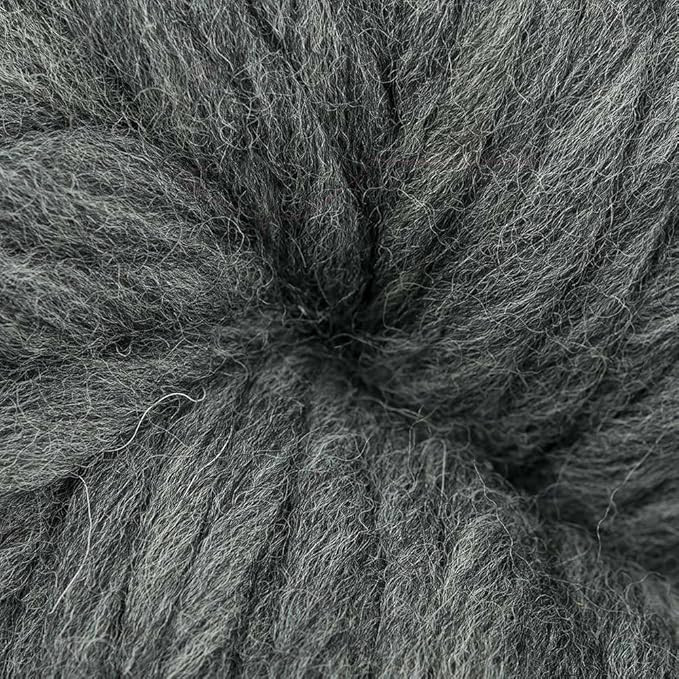 Cascade Yarns Magnum Charcoal Grey No. 8400 | Amazon (US)