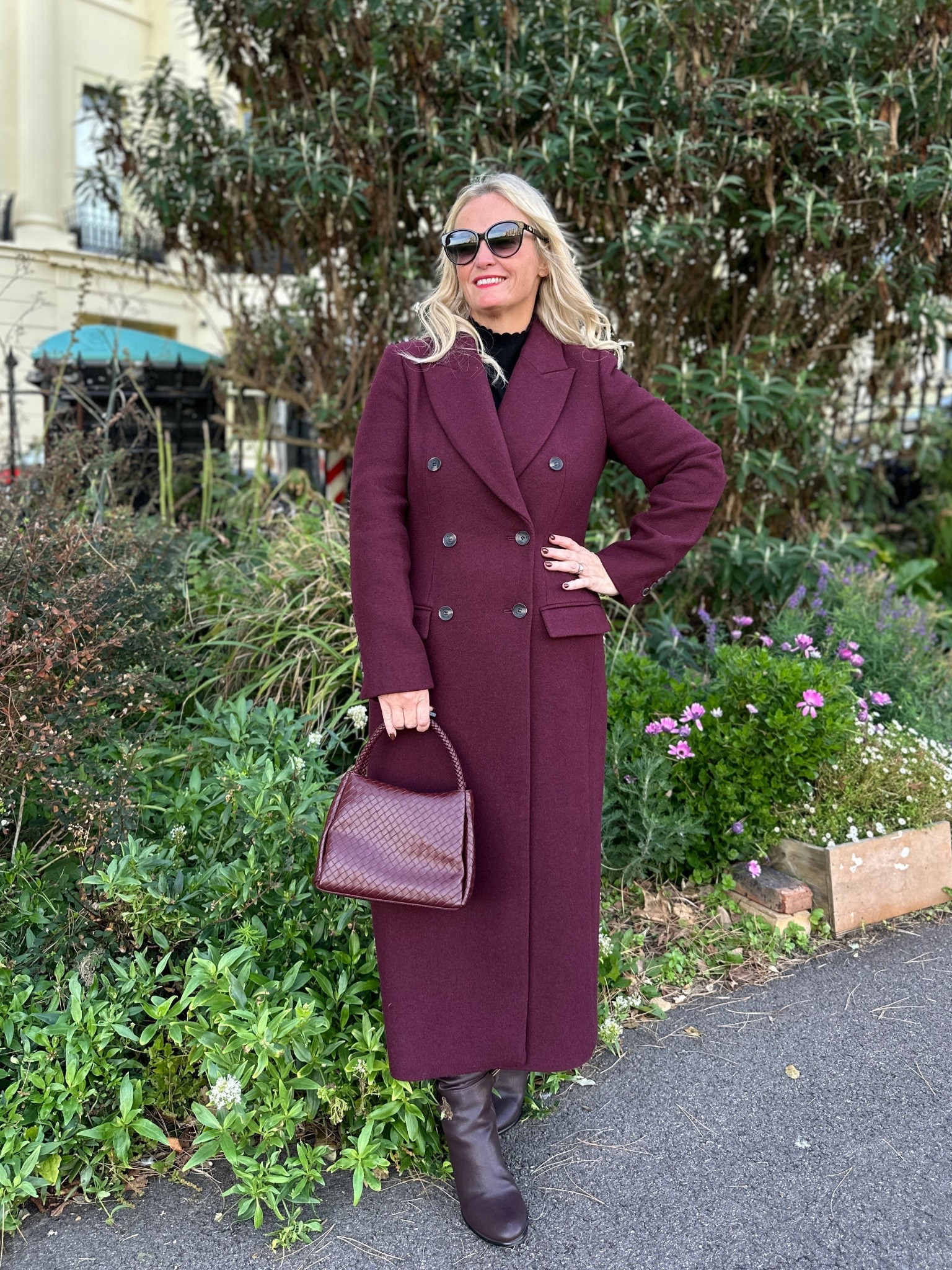 There’s an amazing offer on at @karen_millen at the moment with up to 30% off Christmas dressing - plus you can get a further 15% off on top of that using the code EXTRA15! 🛍️
So it’s a great time to shop for partywear or one of their amazing coats. I’ve  been wearing this burgundy double breasted one on repeat and have been asked SO many times where it’s from! 
 I’m wearing a size 12. 
My bag is @katieloxton and my boots are @newlook. 

#LTKpetite #LTKwinter #LTKuk
