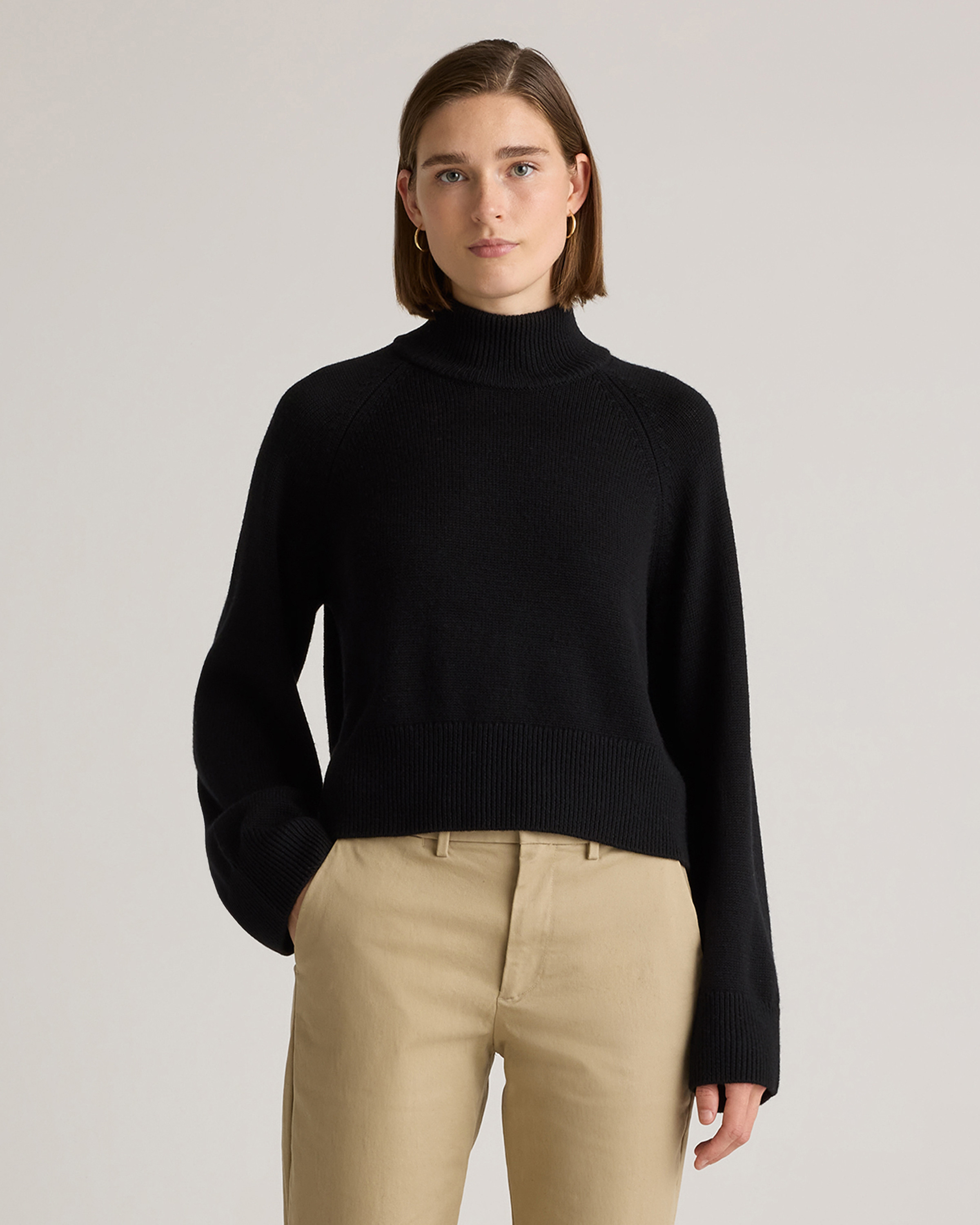 Quince | Women's Australian Merino Wool Cropped Mock Neck Sweater in Black, Size Large | Quince