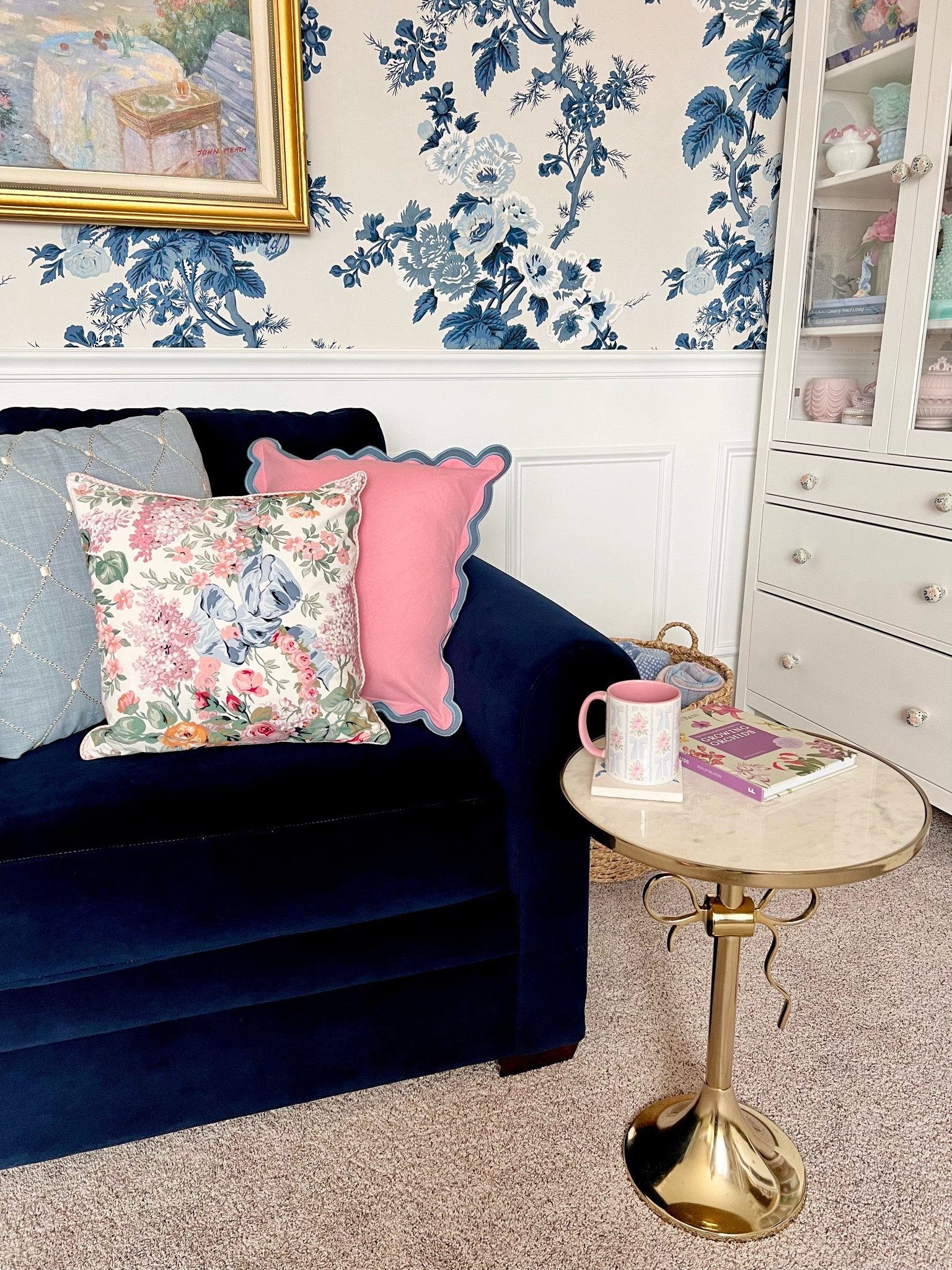 This little table is perfect to have when you need extra space for company to keep their drinks. And the bow…it’s perfect! 

#LTKhome