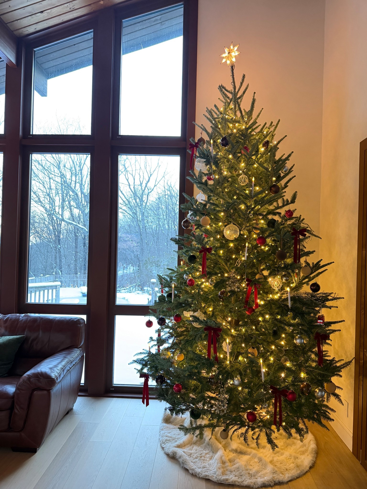 Christmas tree decor 
Holiday home decor 


#LTKFindsUnder50 #LTKHoliday #LTKHome