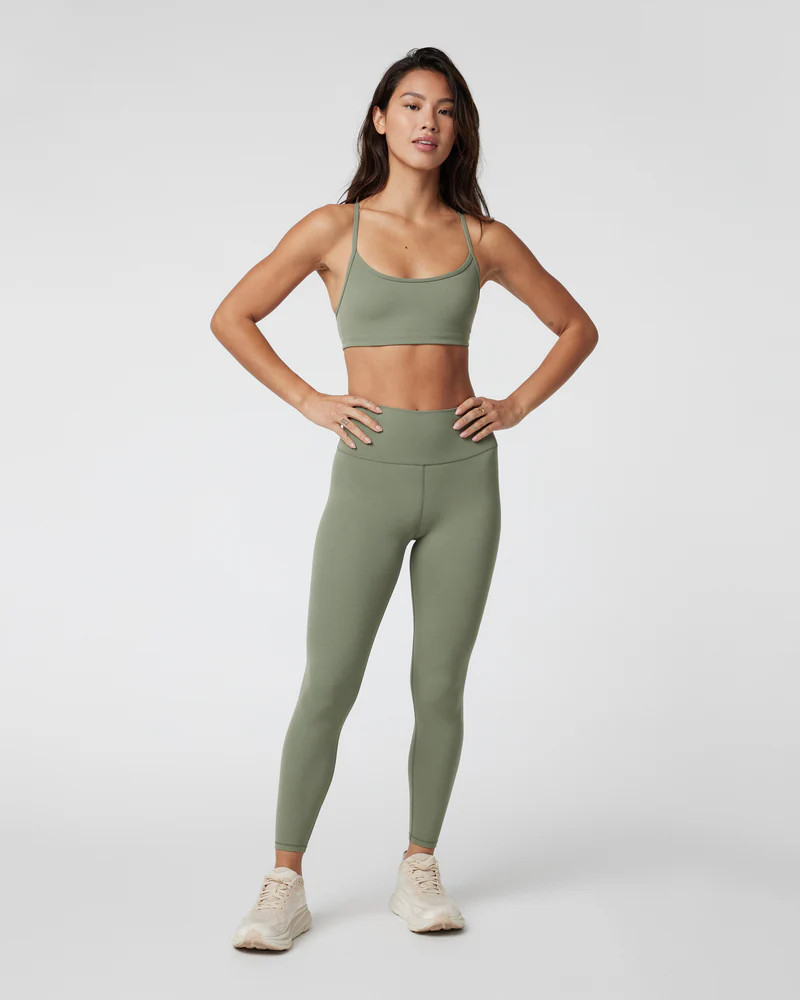 Vuori AllTheFeels™ Legging - Short | Vuori Clothing (US & Canada)