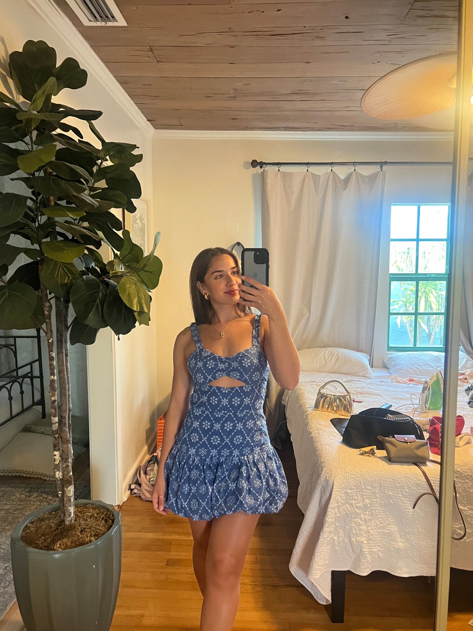 gno west palm beach 
blue pattern dress summer outfit 

#LTKU #LTKFindsUnder100