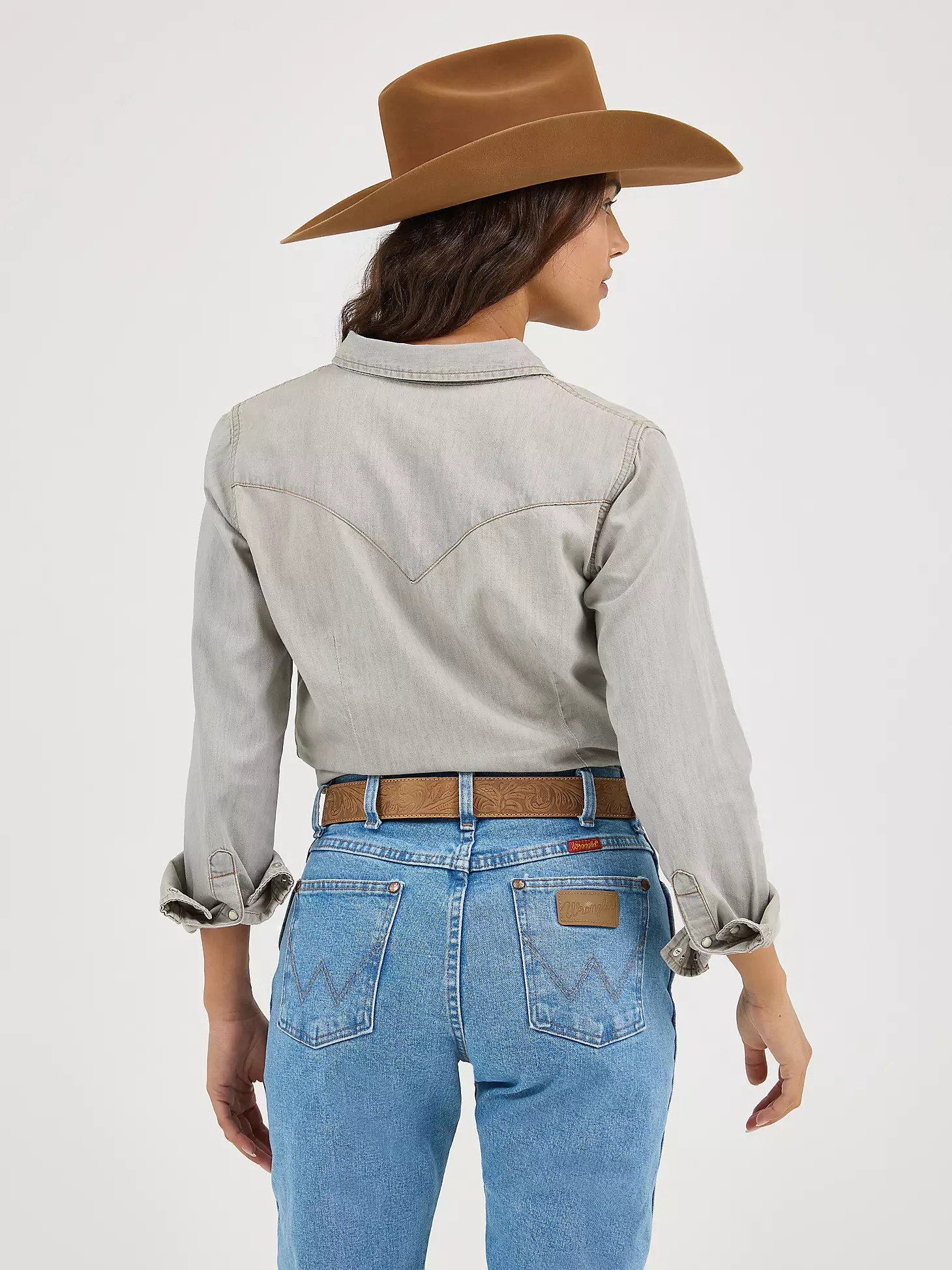 Women's Long Sleeve Western Snap W Stitching on Pocket Denim Shirt | Wrangler