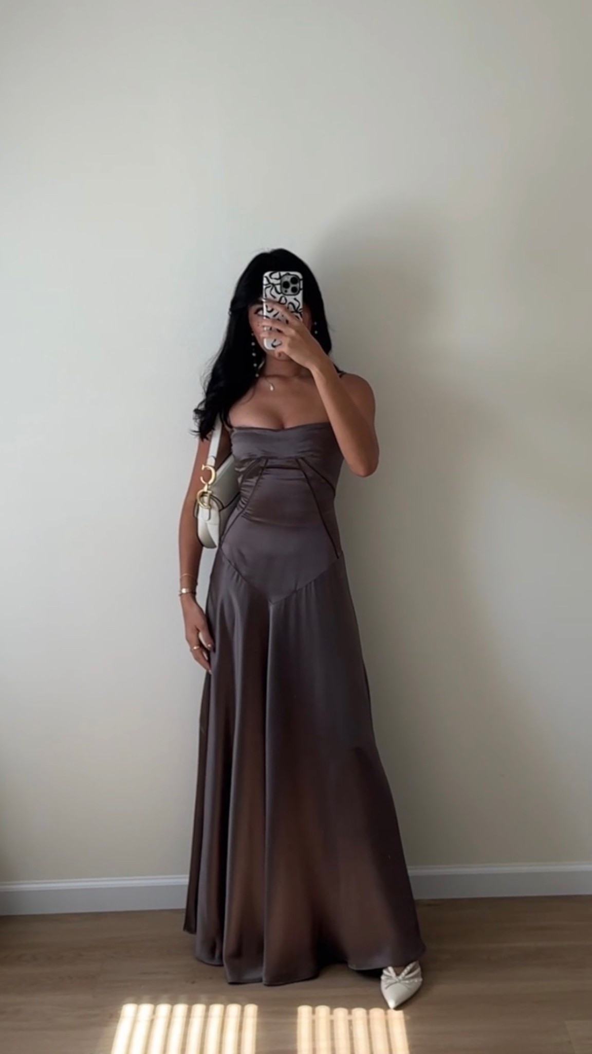 The most perfect wedding guest dress I’ve ever seen 

#LTKWedding #LTKSummerEdit #LTKStyleTip