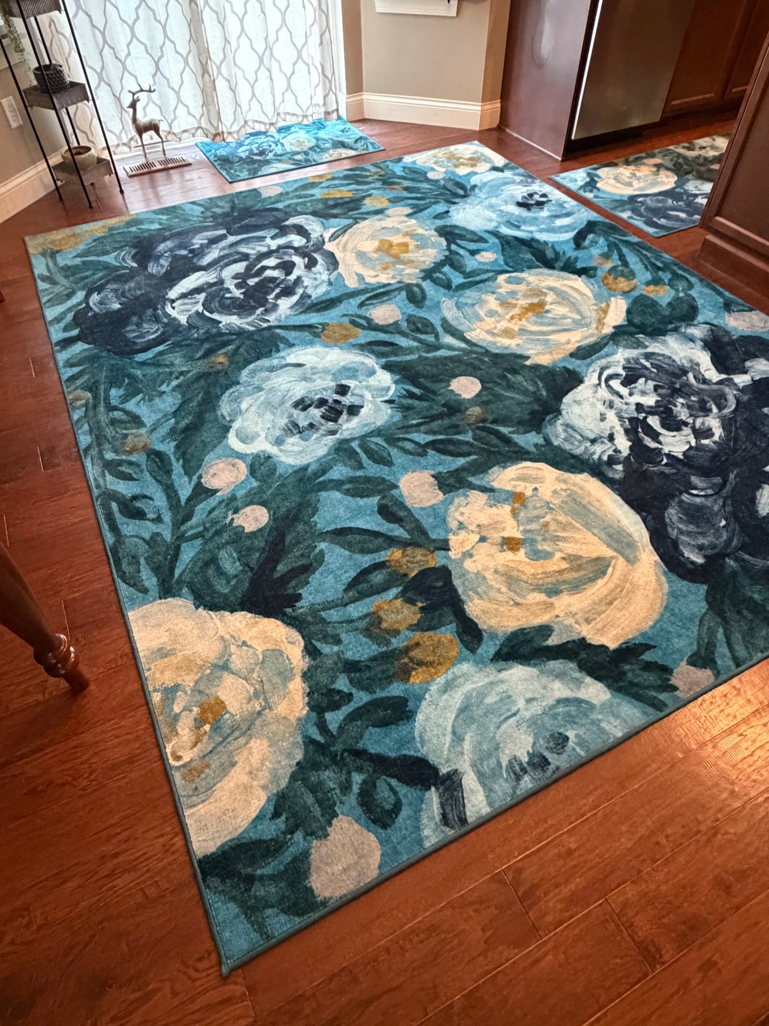 We’re loving our new Ruggable rugs! 😊 Full spring home decor refresh coming soon! ✨🌿

#LTKHome #LTKSeasonal #LTKdayinmylife