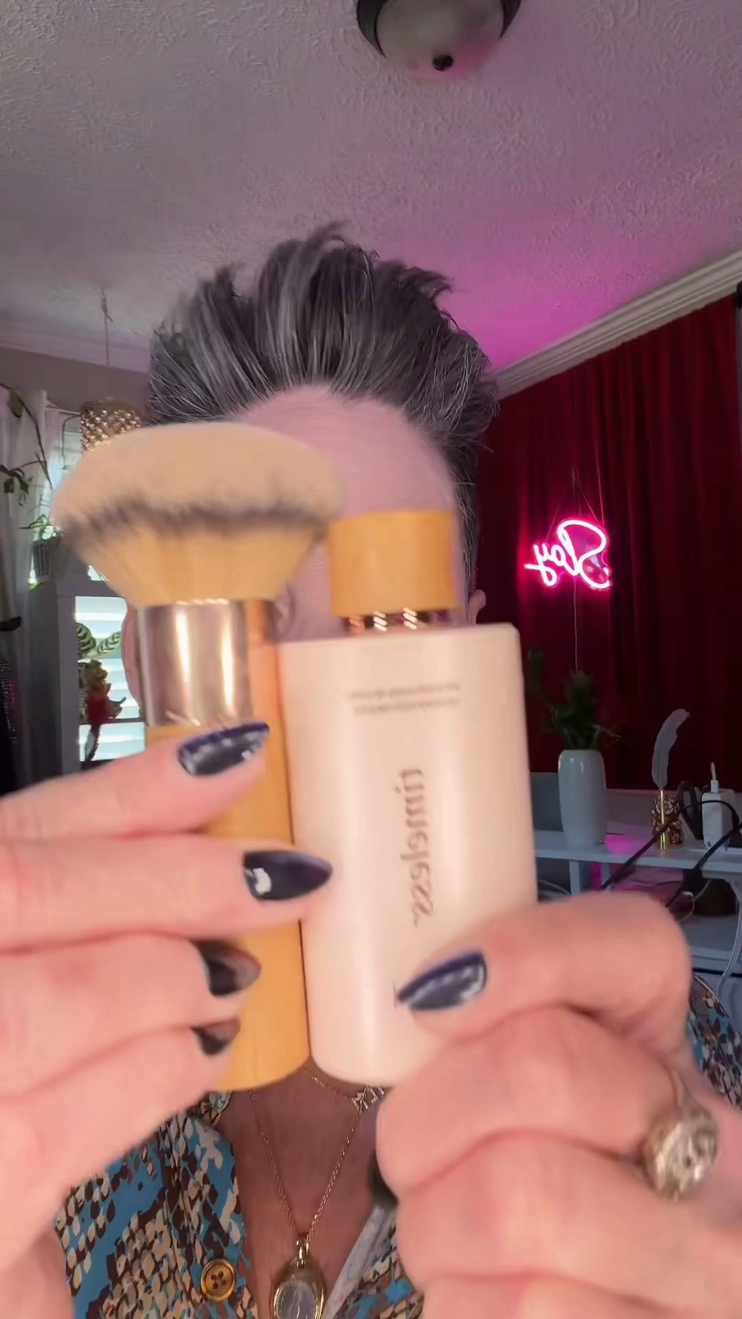 Full coverage foundation for mature skin?! Yes please!

#LTKgrwm #LTKOver40 #LTKBeauty
