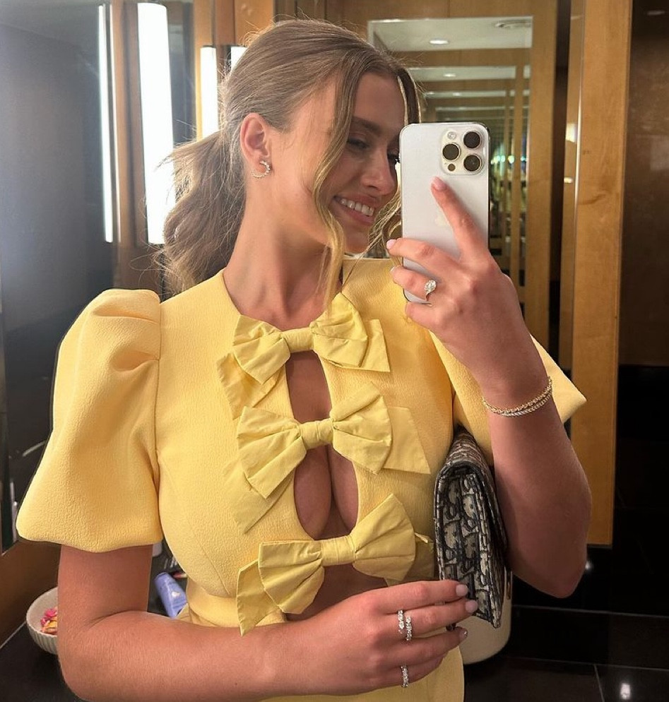 What an epic last couple of days in Melbourne! My exact dress is linked 💛

#LTKstyletip #LTKSeasonal #LTKaustralia