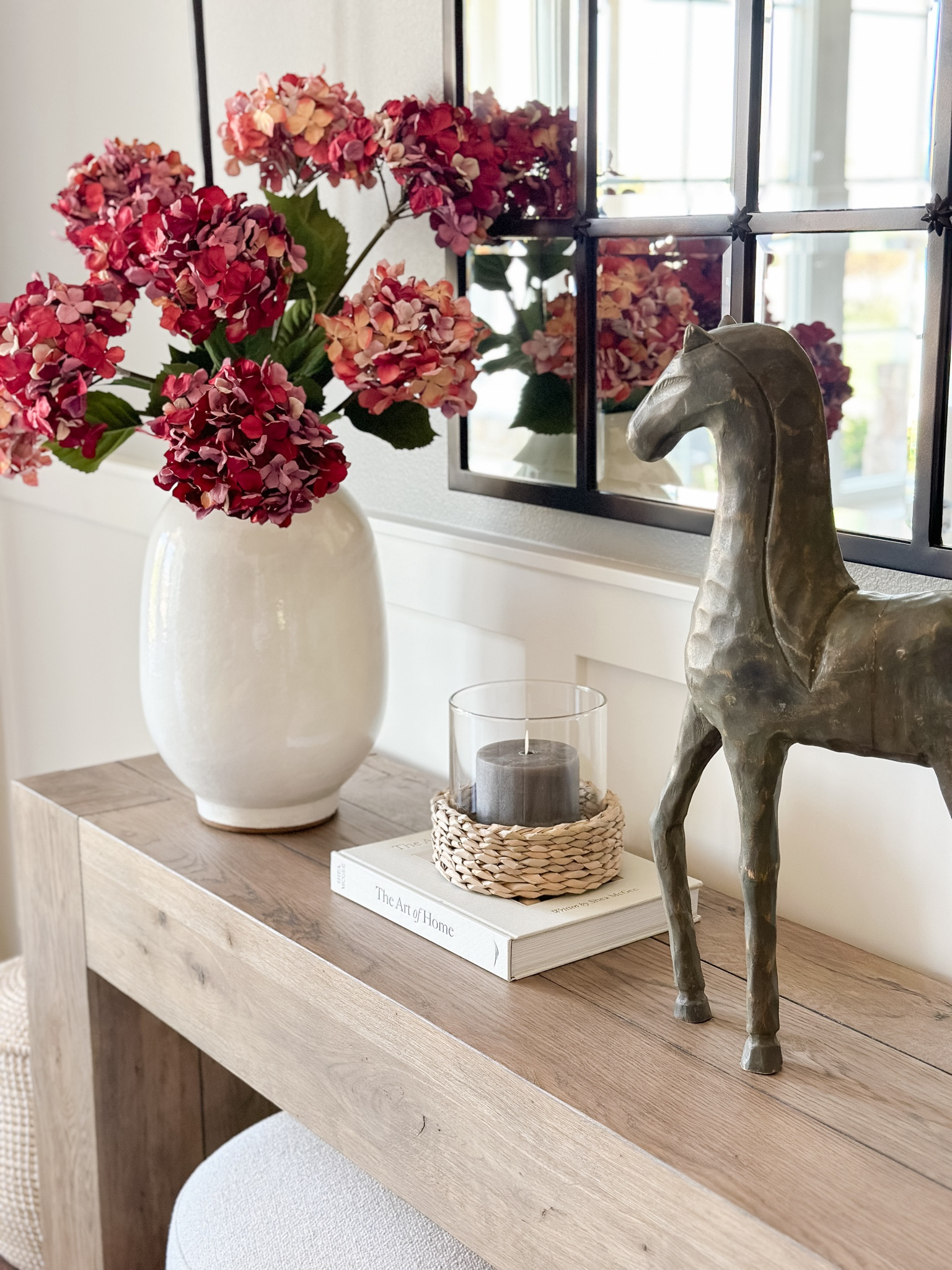 These gorgeous burgundy hydrangeas are on sale!

#LTKFindsUnder50 #LTKHome #LTKSaleAlert