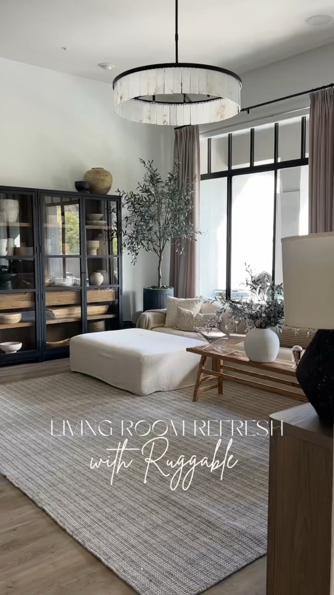 I’m officially obsessed with how the Ophelia Bronze Multicolor 9’x12’ Rug from @ruggable pulled this space together. The vintage-inspired pattern adds just the right amount of warmth and character—and it’s machine washable (yes, really!).

I love when form meets function—Ruggable’s spill-resistant top layer and non-slip pad make it as practical as it is beautiful. Perfect for busy homes, pets, and little ones running around.

Use code ELPETERSONDESIGN10 for a special discount on your own!
#ruggablepartner