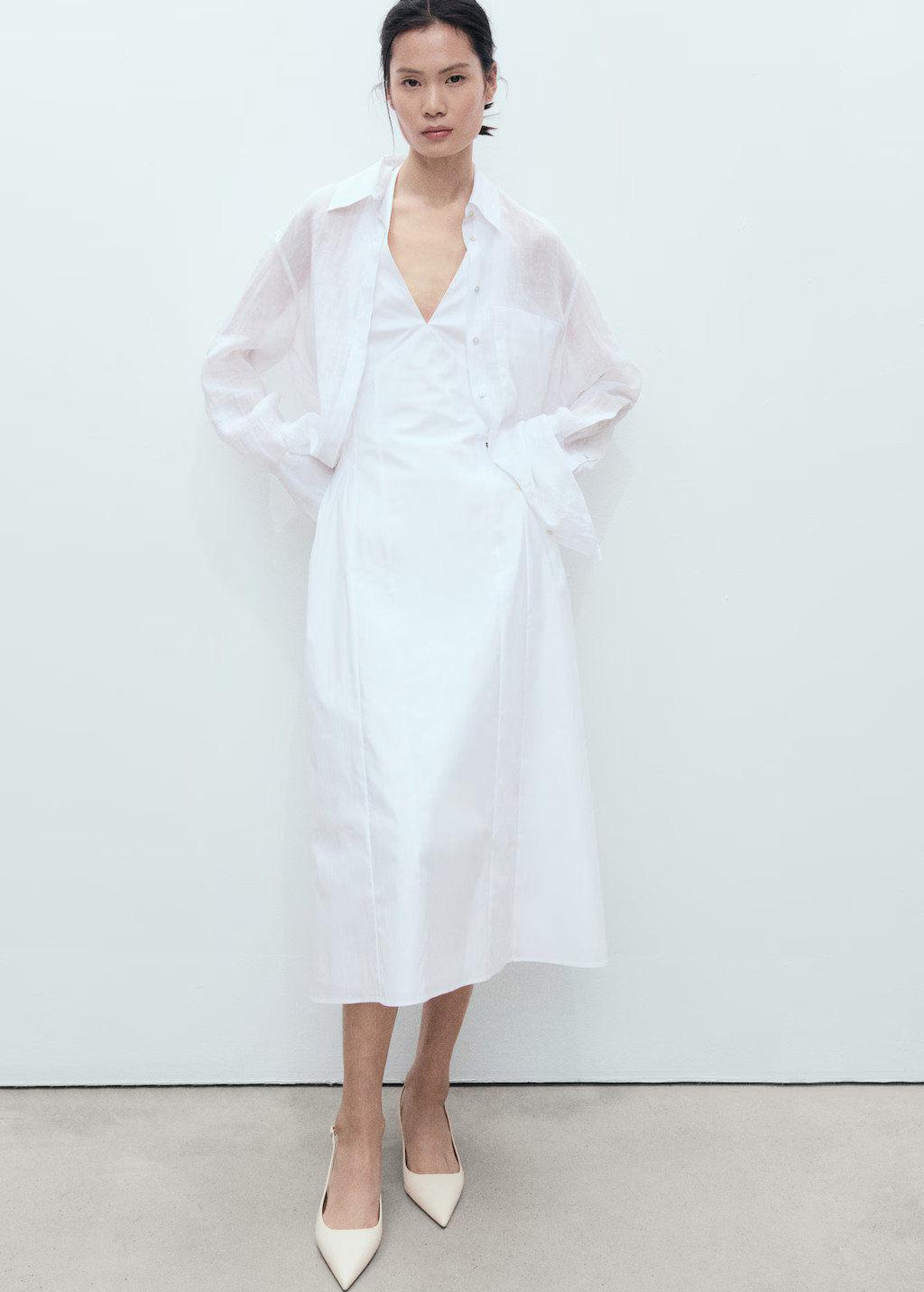 Pointed kitten-heel shoes - Women | MANGO United Kingdom | MANGO (UK)