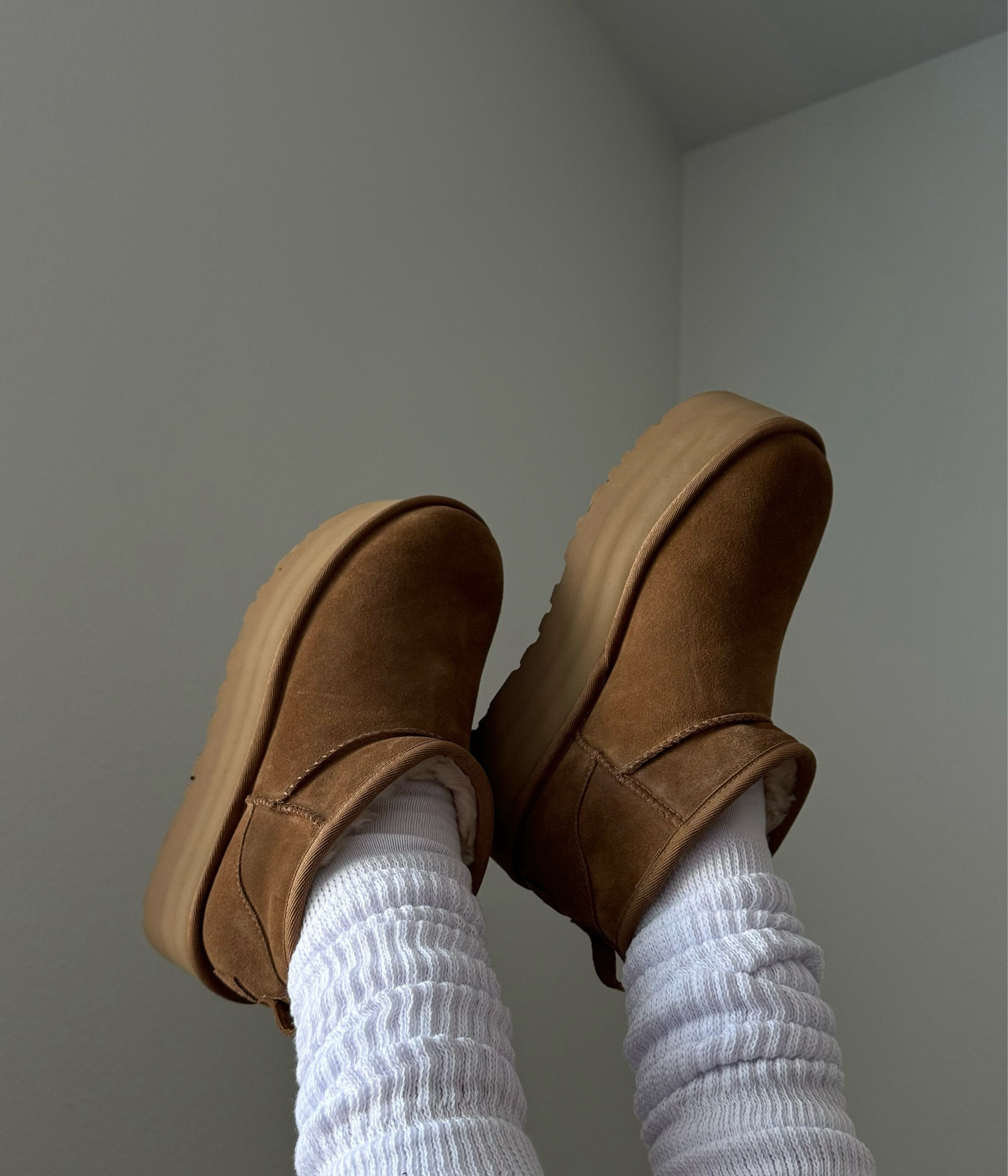 New uggs 🤎🤭🧸🫶🏼