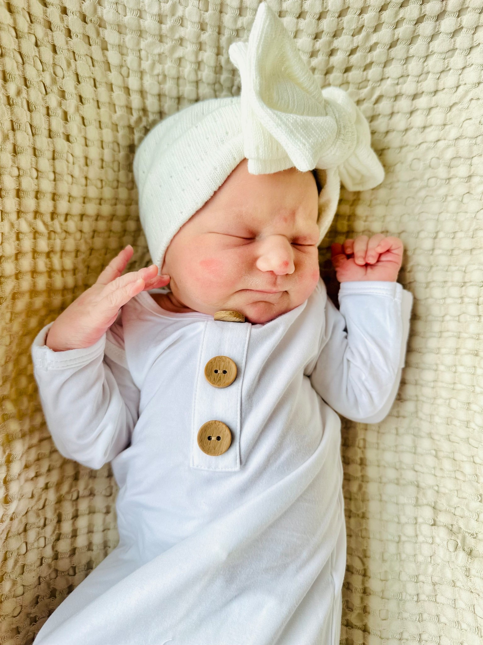 The perfect newborn set. This has been our favorite blanket too!! SO soft and comes in lots of colors!

#LTKFamily #LTKBaby #LTKHome