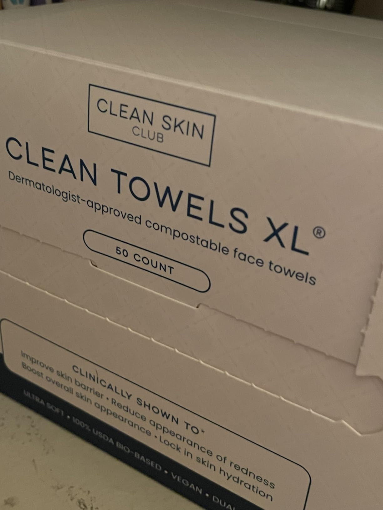 Clean Skin Club Clean Towels XL™, 100% USDA Biobased Face Towel, Disposable Face Towelette, Ecz... | Amazon (US)