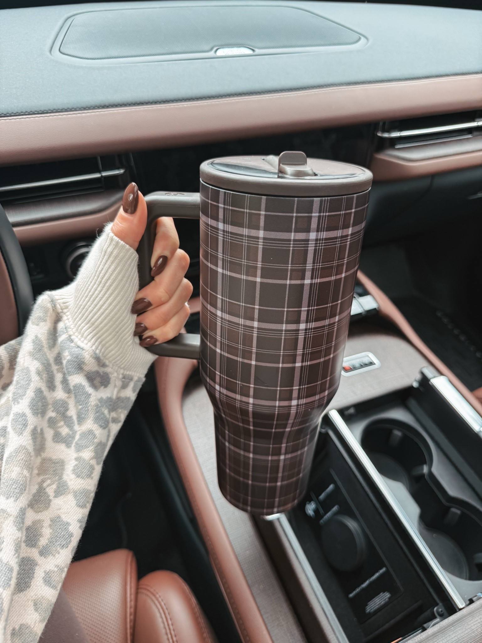I’ve been taking this @HydroJug everywhere with me and this new plaid pattern is the cutest for Fall! #Ad 🍂🤎

#LTKfitnessgoals #LTKmorningroutine #LTKSeasonal