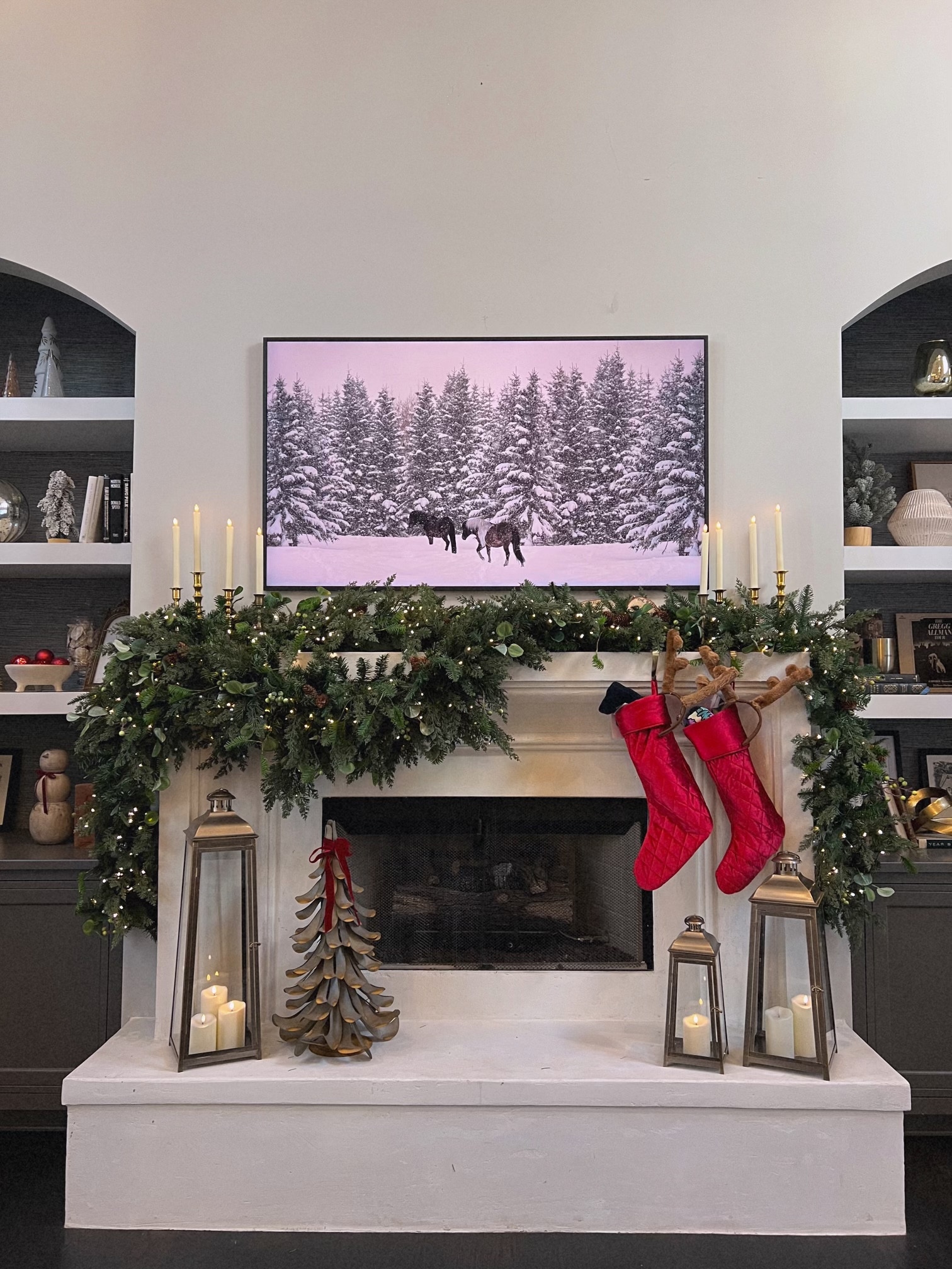 Holiday mantle garland from last year!✨🎄🎅🏼

holiday garland, mantle decor, holiday decor, stockings, candle, lantern, holiday garland, front gate, metal tree, Caleigh Hardy 

#LTKHoliday #LTKHome #LTKSeasonal