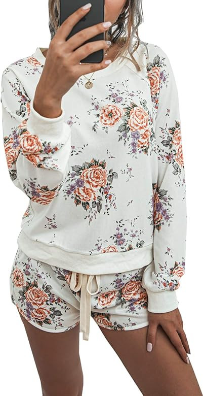 Women’s Tie Dye Printed Pajamas Set Long Sleeve Tops with Shorts Lounge Set Casual Two-Piece Sl... | Amazon (US)