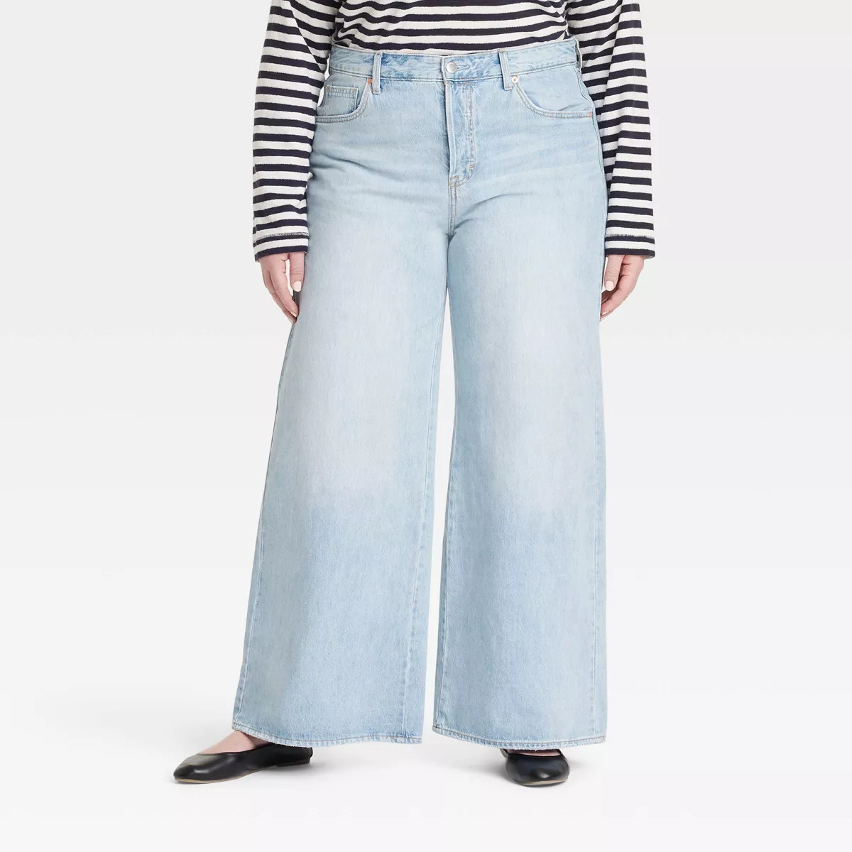 Women's Mid-Rise Super Wide Leg Jeans - Universal Thread™ | Target