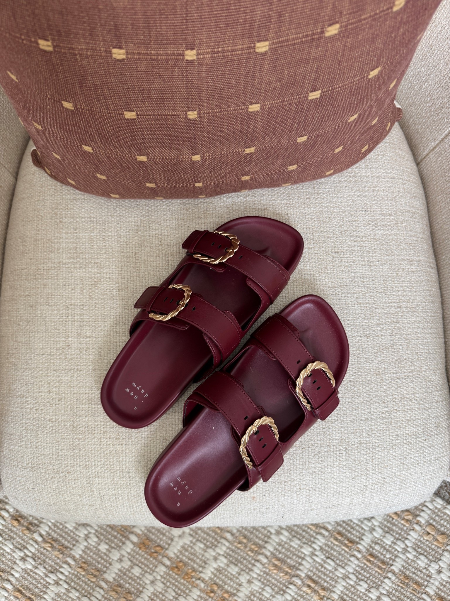 Target with the cutest burgundy slides! So perfect to throw on and go but still look cute this spring/summer! ☀️☀️☀️

#LTKTravel #LTKBeauty #LTKootd
